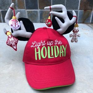 Disney Holiday Battery Light Up Micky Ball Cap